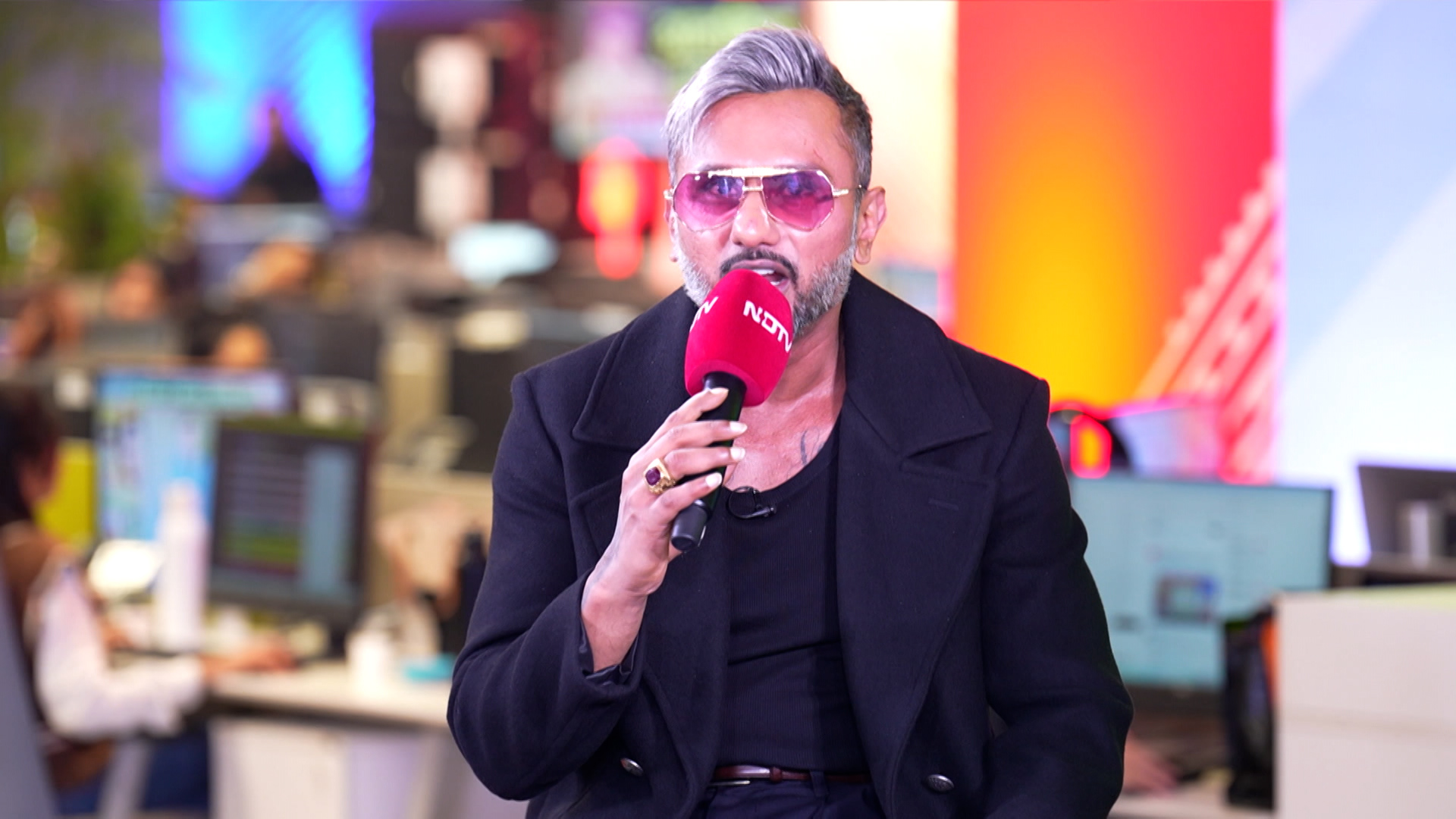 'Passport Par Kya Naam Hai?': Honey Singh Reveals His Real Name