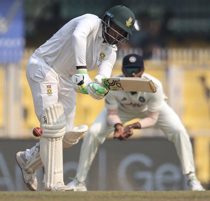 IND vs SA LIVE Score, 2nd Test, Day 2: मुथुसामी ने जड़ा टेस्ट करियर का पहला शतक, बैक फुट पर टीम इंडिया, जानें क्या है स्कोर