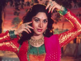 1983 से 2025 तक कितनी बदल गई हैं 'दामिनी', 61 की उम्र में लुक देख फैंस को नहीं हो रहा यकीन