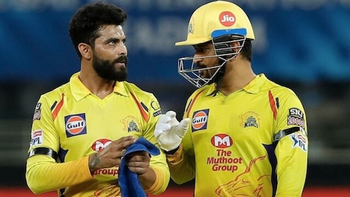 IPL 2026 : '... तर जडेजाच नाही, धोनीही CSK मधून बाहेर पडणार', क्रिकेट विश्वातील धक्कादायक बातमी