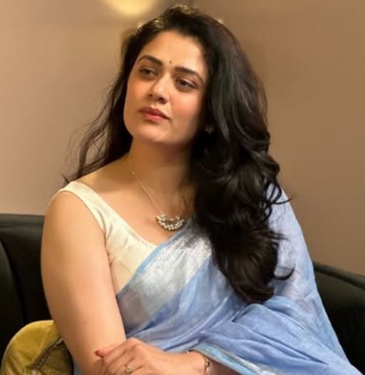 Girija Oak Breaks Down How Kissing Scene Is Shot: "AC Off, Feels Like Kissing Cardboard"