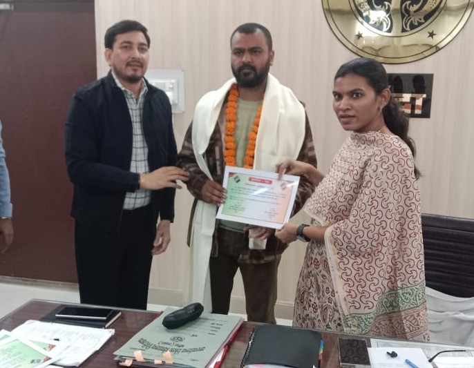 यूपी में और तेज हुई SIR की रफ्तार, BLO को किया जा रहा है सम्मानित, पढ़ें क्या है पूरा प्लान