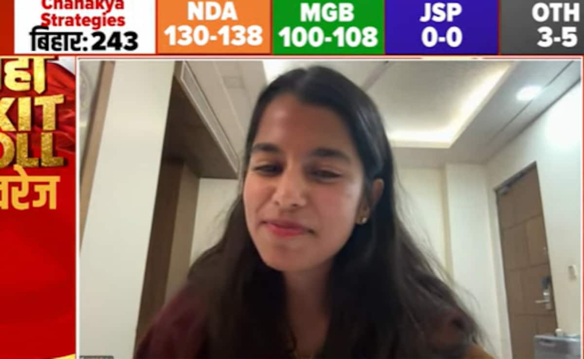 EXIT POLL: मैथिली ठाकुर ने एग्जिट पोल नतीजों पर गाकर दी अपनी प्रतिक्रिया