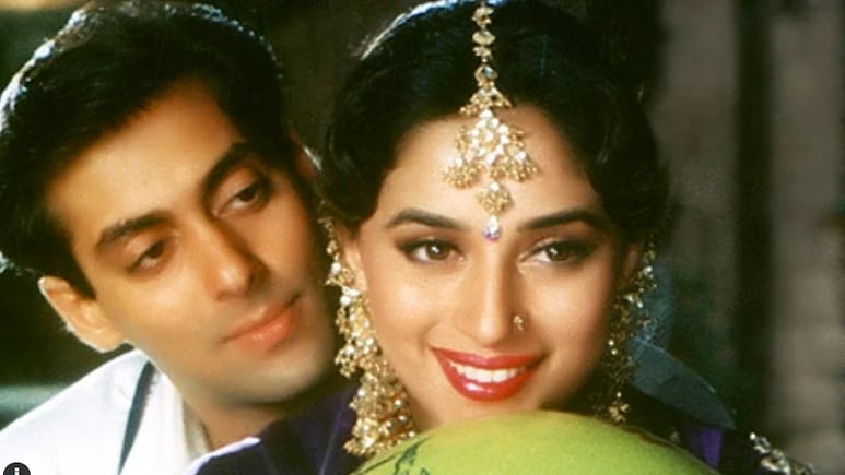 फिल्म की शूटिंग के दौरान खराब हो गई थी माधुरी दीक्षित की स्किन, नहीं पिया था घंटों तक पानी, ये थी वजह