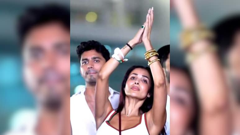 मिस्ट्री मैन के साथ स्पॉट हुईं 52 वर्षीय मलाइका अरोड़ा, जानें कौन है वो और कितना है उम्र का फासला