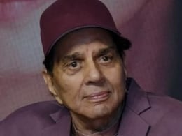 धर्मेंद्र के घर के आगे से पुलिस ने मीडिया को हटाया, सनी देओल ने आज सुबह ही मीडिया से जाने को कहा था