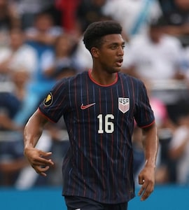 USA Thrash Uruguay 5-1 In Friendly Rout