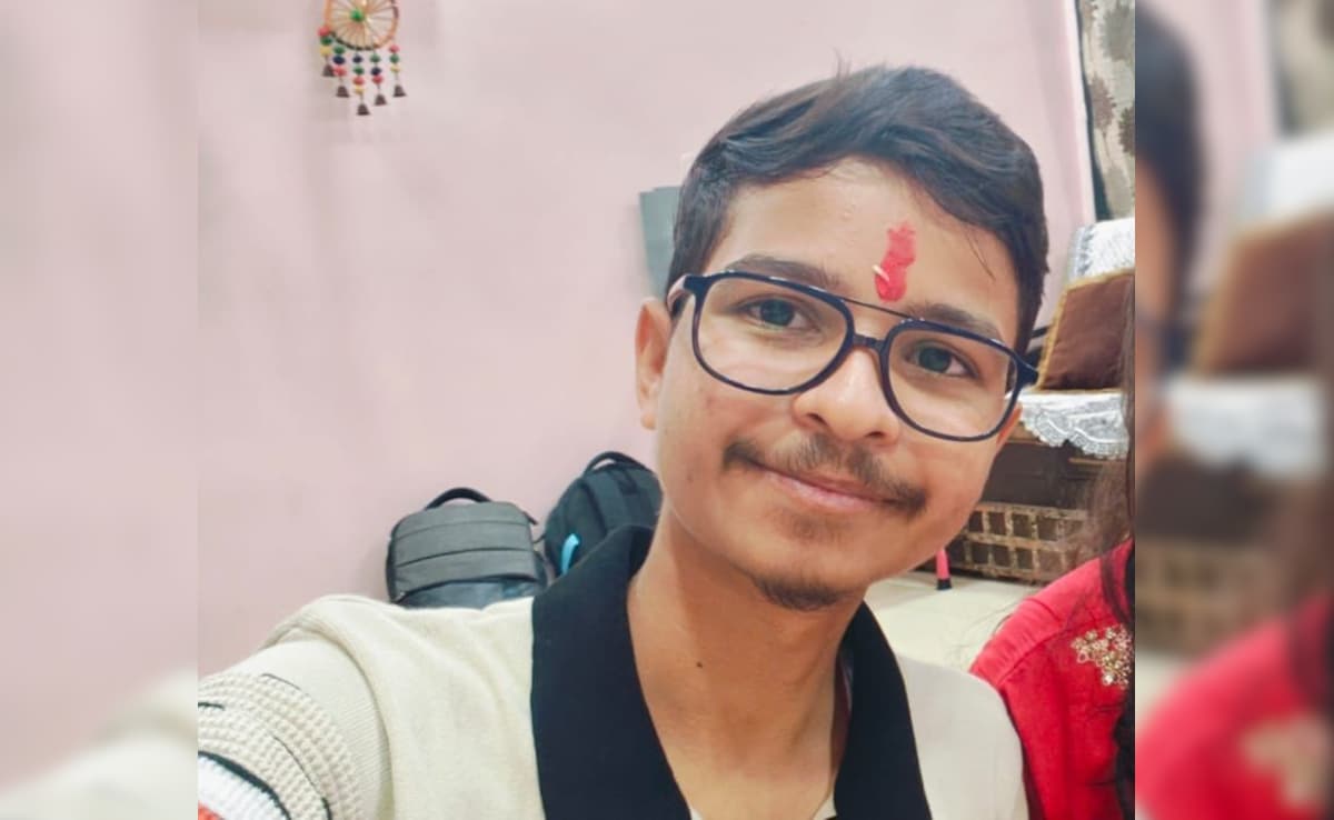 IIT Bhilai Student's Death Sparks Probe Into Medical Negligence