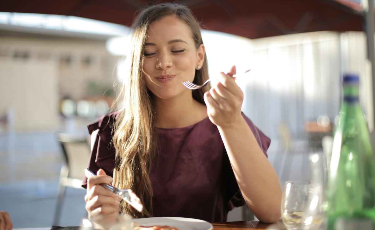 Pregnancy में क्यों करता है खट्टा खाने का मन, जानिए इसके पीछे की बड़ी वजह...