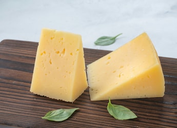 6 Unique Indian Cheese Varieties You've Never Heard Of, With Recipes & Health Benefits