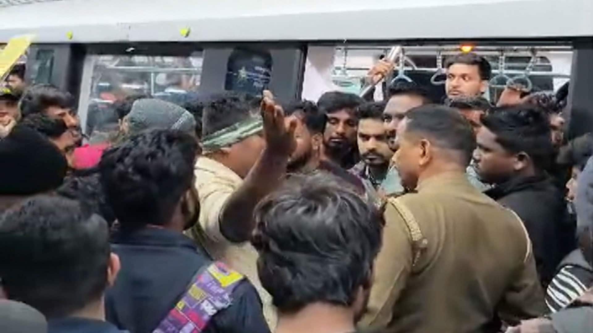 Commuters Block Bengaluru Yellow Line Metro Over Late Departure