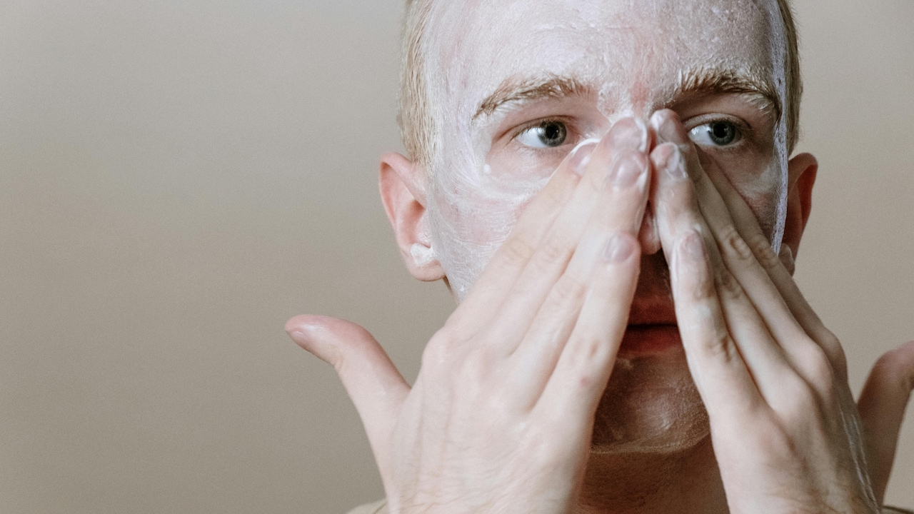 When Does Your Skin Need Double Cleansing | Demystified