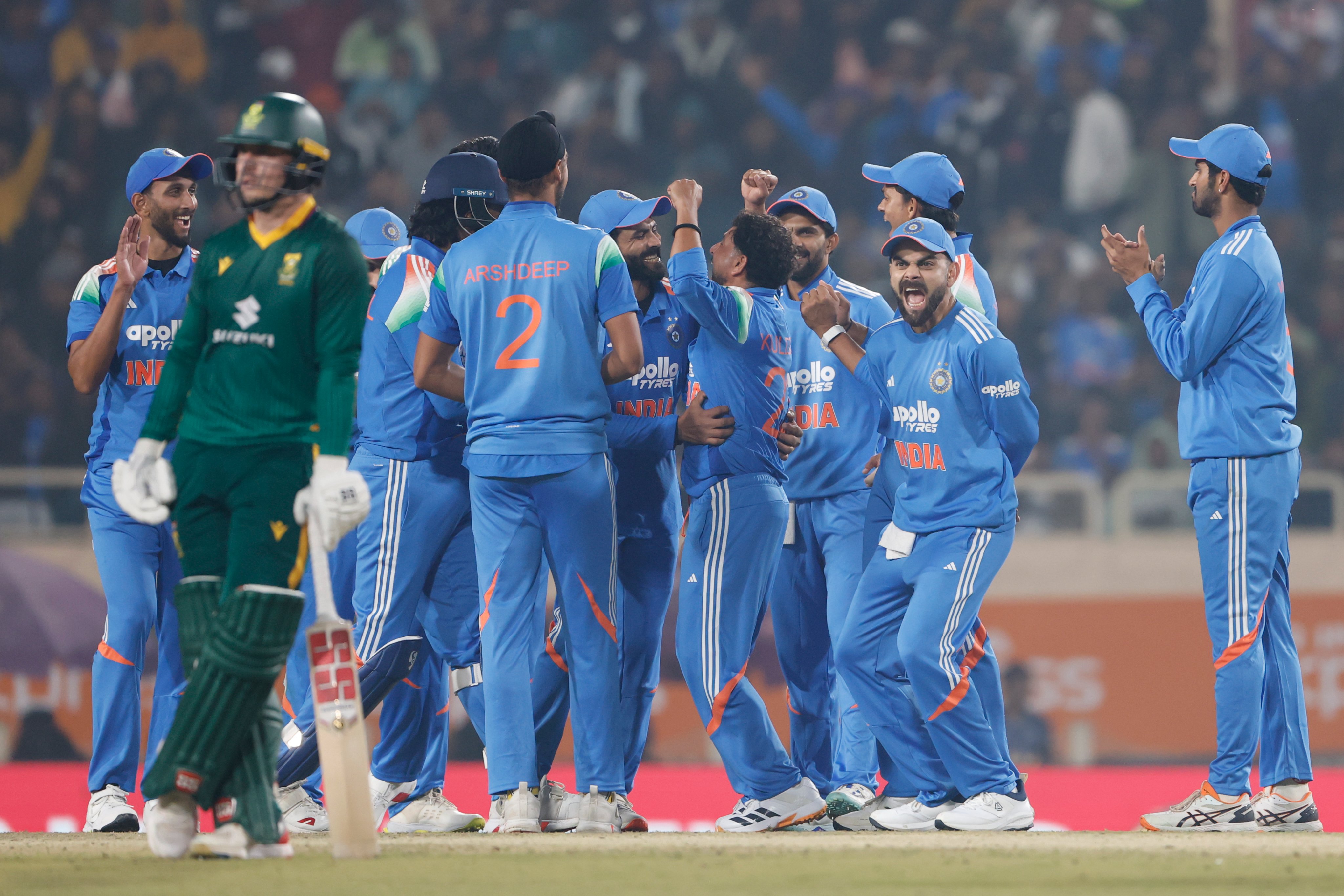India vs South Africa LIVE Score, 1st ODI: Harshit Rana's Aggressive Send-Off After Virat Kohli's Explosive Celebration; SA 5 Down