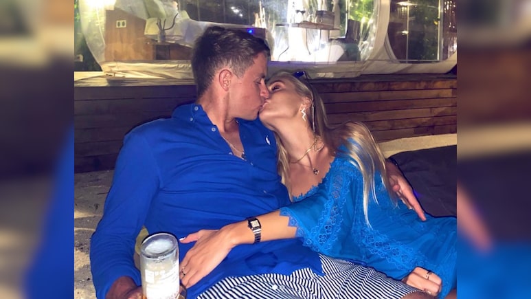 Who Is Isabella Grace? कौन हैं सैम करन की होने वाली दुल्हनियां इसाबेल ग्रेस? एक्ट्रेस की ये ग्लैमरस तस्वीरें उड़ा देंगी होश