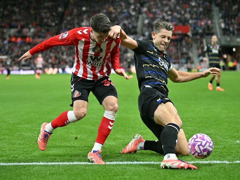 Sunderland Moves Into Fourth Place After Home Draw With Everton