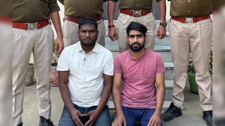 उदयपुर की सविना पुलिस की बड़ी कामयाबी , दिल्ली से दो शातिर नकबजन गिरफ्तार