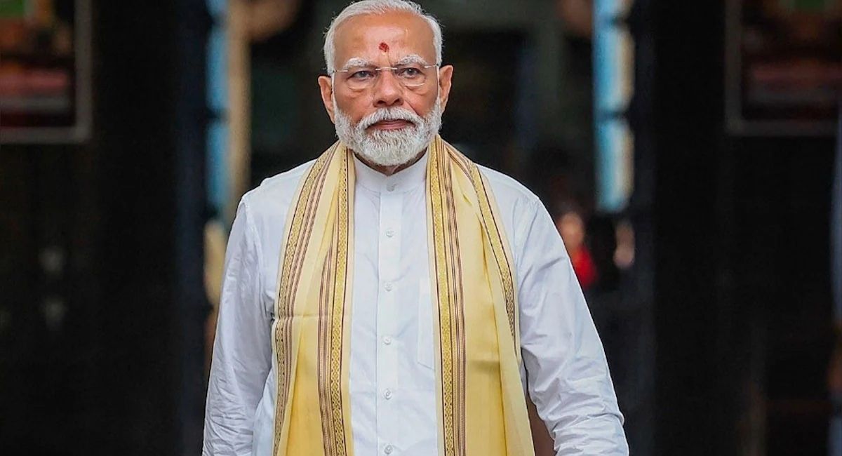 पीएम नरेंद्र मोदी का देश के नागरिकों के नाम चिट्ठी, संविधान के प्रति श्रद्धा के अनुभव बताए