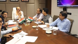 "Visible Change Needed": Delhi Minister Pulls Up Civic Body Over Pollution