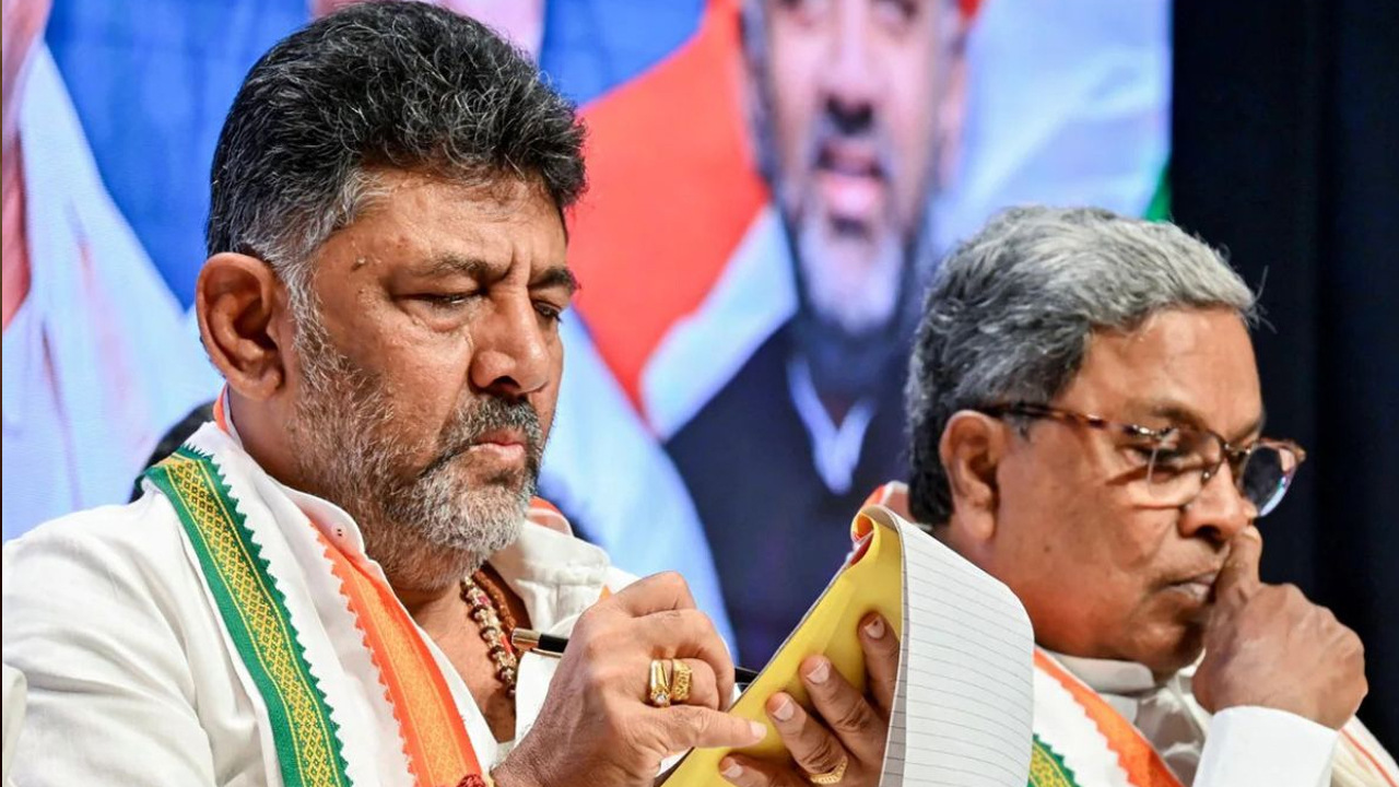Amid Power Tussle, Siddaramaiah-DK Shivakumar's Breakfast Meet Today