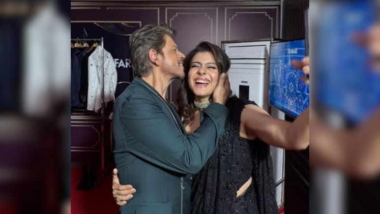 To Shah Rukh Khan, From BFF Kajol, "Bhai" Karan Johar, "Dost" Akshay Kumar: "Happy 60th To A Life Well-Lived"