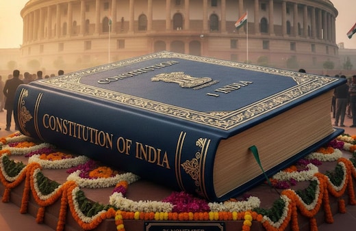 LIVE: 76वां संविधान दिवस आज, कर्नाटक में CM पद के लिए टकराव जारी... पढ़ें- आज के सभी अपडेट