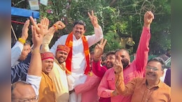 बिहार में खिला कमल, MP में मना जश्न: भोपाल, इंदौर, जबलपुर समेत पूरे प्रदेश में BJP कार्यकर्ताओं ने की आतिशबाजी