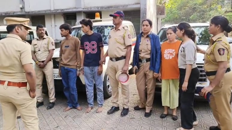 Ulhasnagar News: '25 लाखांचा फ्लॅट 10 लाखांत! बागेश्वरबांबांचं नाव आणि आजीसोबत 'मोठा गेम', उल्हासनगर हादरलं