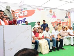 आपस में भिड़े विधायक सुशांत शुक्ला और भाजपा नेत्री हर्षिता पांडेय, केंद्रीय मंत्री तोखन साहू को करना पड़ा बीच-बचाव!