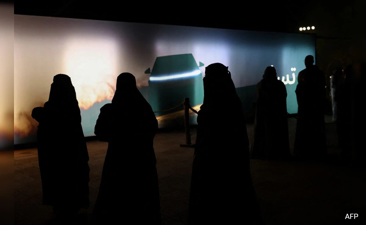 Saudi Women Secretly Embrace Belly Dancing for Fitness and Empowerment