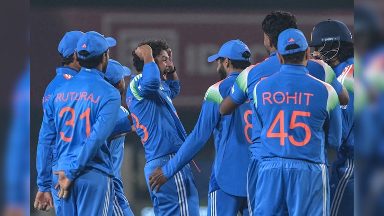 IND vs SA, 3rd ODI: 'इससे निपटने का...' तीसरे वनडे में भी ओस निभाएगी अहम रोल, कोच ने बताया क्या है प्लान?