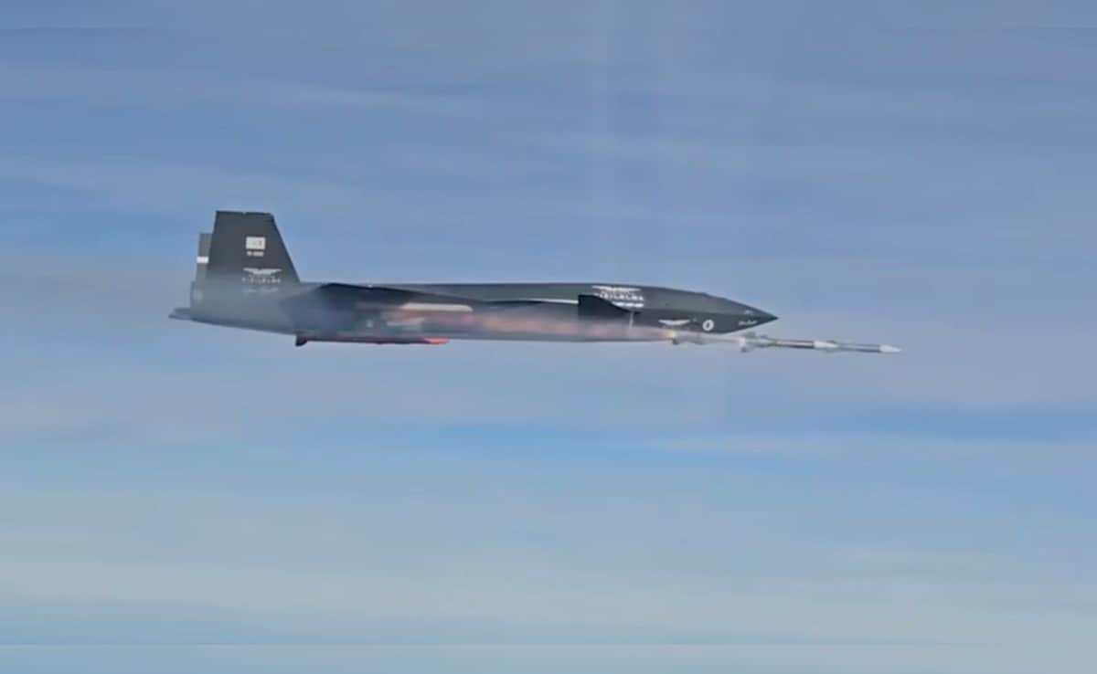 Watch: Turkey's Unmanned Jet Makes History With Radar-Guided Air-To-Air Kill