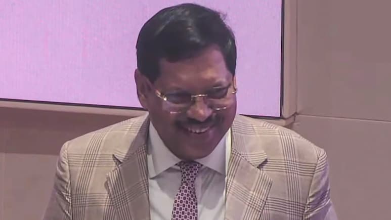 देश के लिए जो कर सकता था किया.. बहुत-बहुत धन्यवाद.. CJI बी आर गवई कुछ यूं हुए विदा