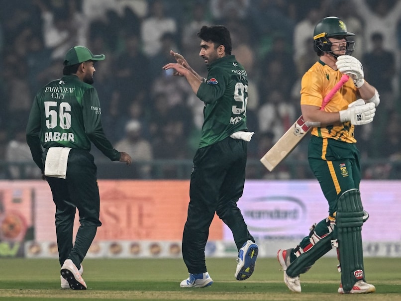 Pakistan vs South Africa 3rd T20I Live Score Updates