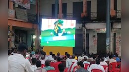 Women's ODI World Cup 2025: क्रांति गौड़ के गांव में जारी दुआओं का दौर, भारत-दक्षिण अफ्रीका के बीच है महामुकाबला&nbsp;
