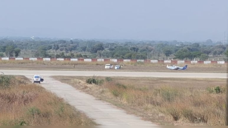 क‍िशनगढ़ में ट्रेन‍िंग के दौरान प्‍लेन हादसा, लैंड‍िंग के दौर एयरक्राफ्ट का ब‍िगड़ा संतुलन