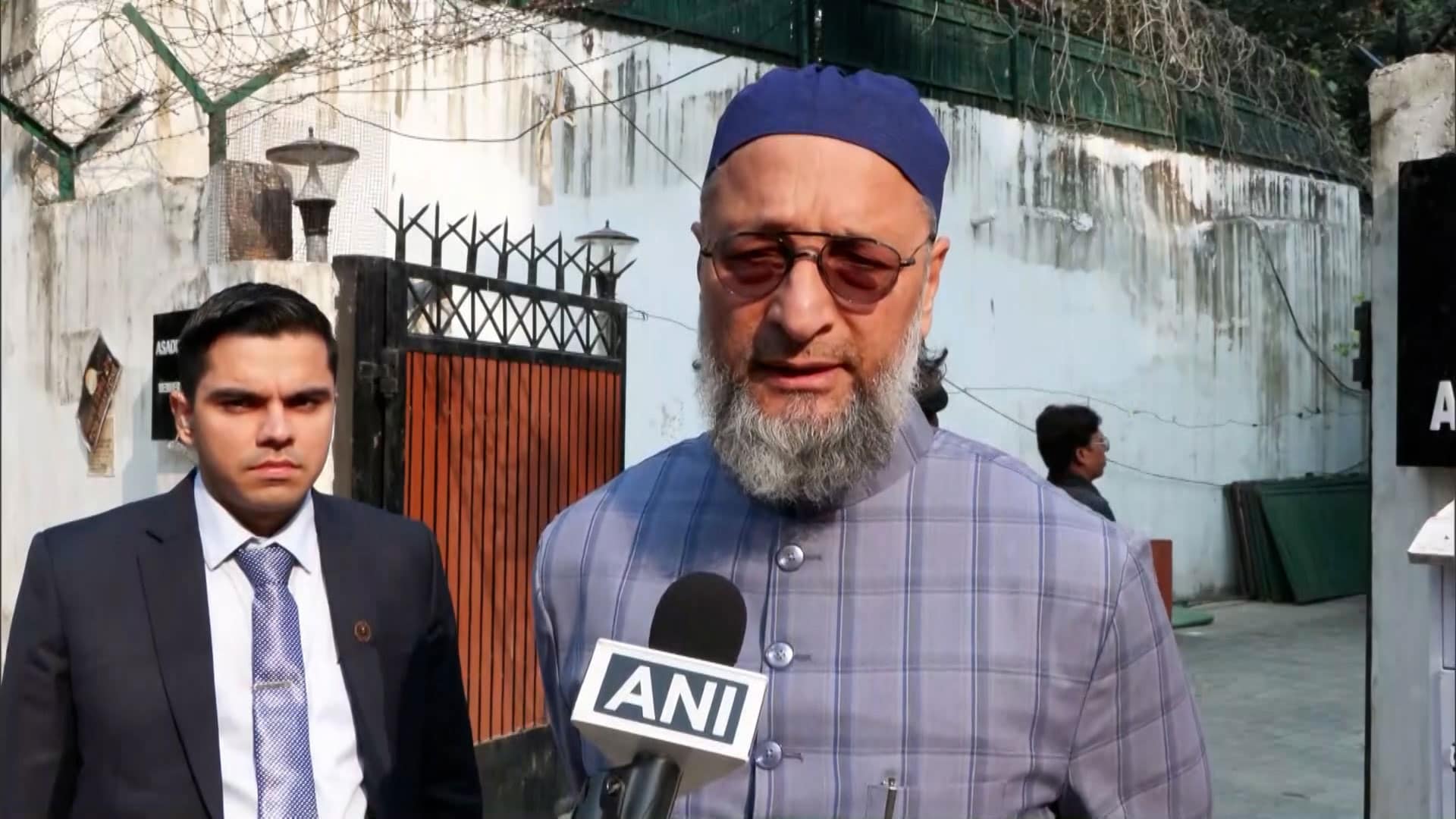 "Hyderabad Pilgrims, Hearing Only 1 Survived": A Owaisi On Saudi Bus Crash