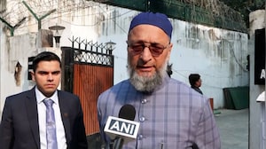 "Hyderabad Pilgrims, Hearing Only 1 Survived": A Owaisi On Saudi Bus Crash