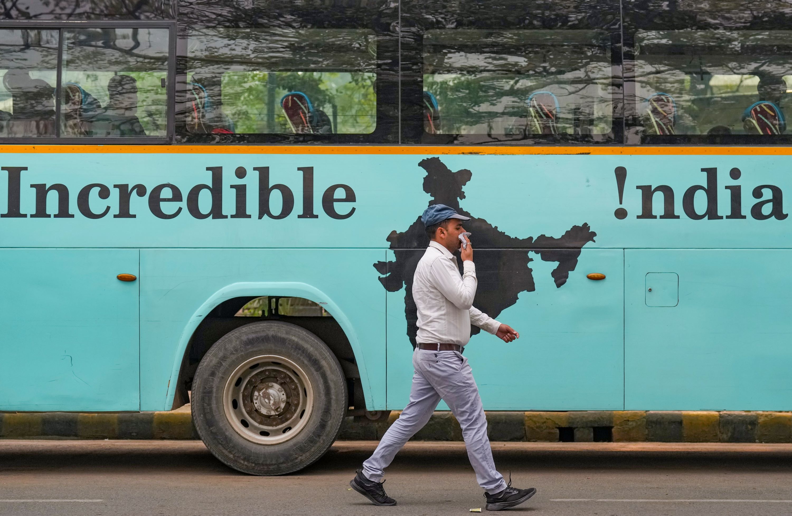 लगातार ‘नो ब्रिद जोन’ बना हुआ है दिल्ली-NCR, सबसे 'जहरीला' फरीदाबाद, दिल्ली में भी प्रदूषण से हालत खराब