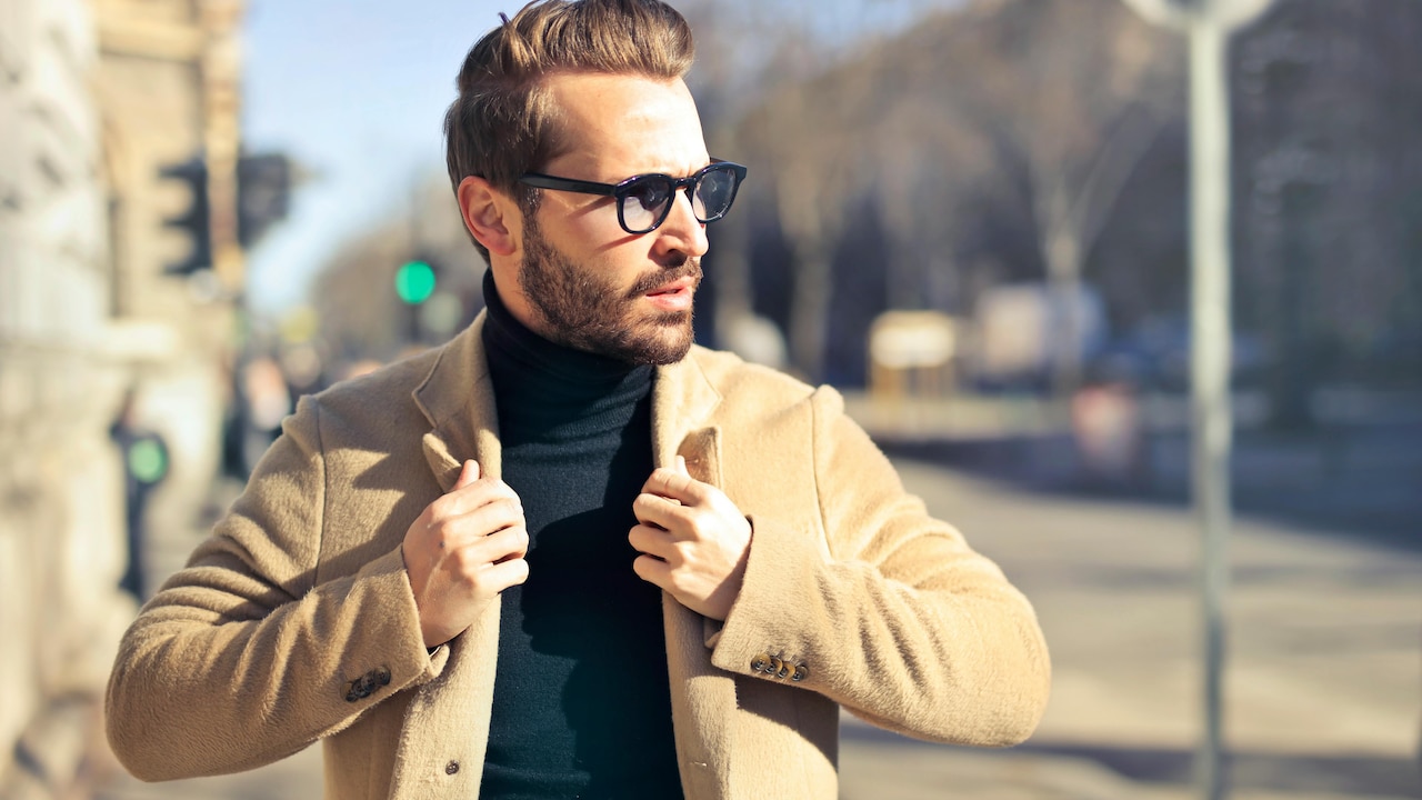 Use these easy tips to build a capsule wardrobe for men