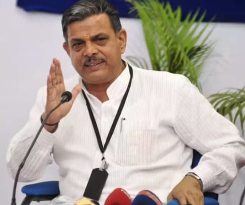 खरगे को इतिहास से सीखना चाहिए... RSS पर बैन वाले बयान पर बोले दत्तात्रेय होसबाले खरगे को इतिहास से सीखना चाहिए... RSS पर बैन वाले बयान पर बोले दत्तात्रेय होसबाले