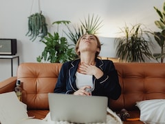 गलती से कीड़ा निगल लेने पर क्या हो जाएगी आपकी मौत?  यहां जानें- कौन से कीड़े हैं सबसे खतरनाक