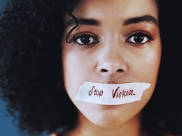 अपना घर ही महिलाओं के लिए सबसे खतरनाक! 2024 में हर 10 मिनट में एक महिला की उसके किसी करीबी ने हत्या की