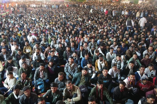 रातभर चली भजन संध्या रातभर चली भजन संध्या