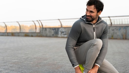 Track Suit for Men's Under ₹1500: कम बजट में मिल रहे हैं स्टाइलिश और कम्फ्टबल ट्रैकसूट, देखें जबरदस्त डील्स