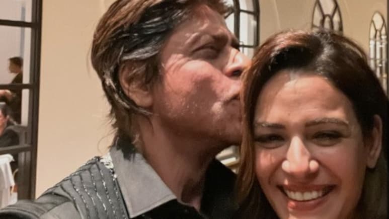 शाहरुख खान बदलेंगे मोना सिंह की किस्मत, बार-बार मां वाले रोल हो रहे थे ऑफर तो किंग खान से की थी शिकायत