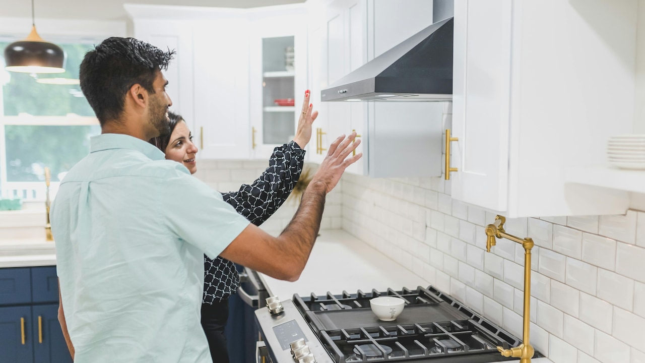 Keep your kitchen smoke and odour-free with these slant chimneys from Amazon