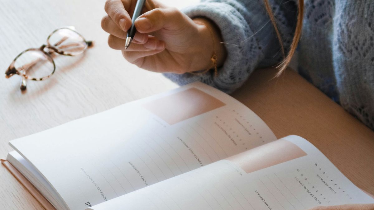 Indian Women Plan 72% Of Holidays, Says New Survey