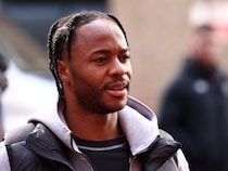 Chelsea Star Raheem Sterling Confronts Burglars At His Own Home; Wife And Children Unharmed: Report