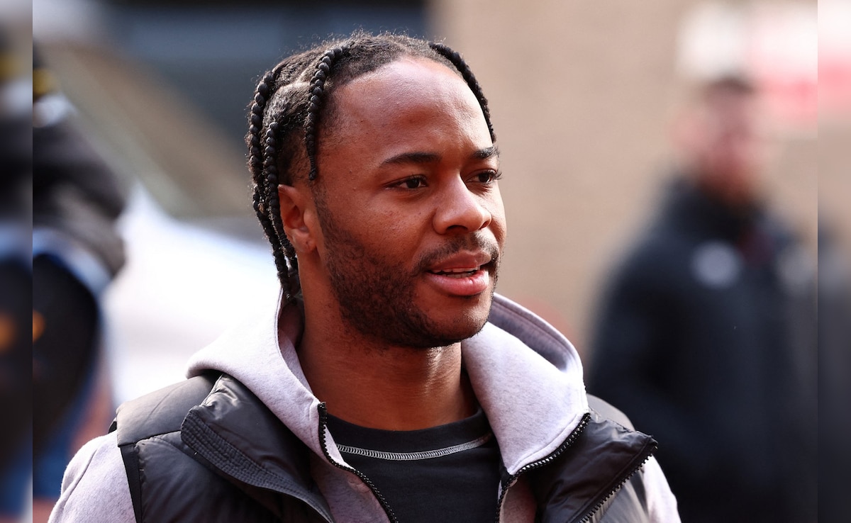 Chelsea Star Raheem Sterling Confronts Burglars At His Own Home; Wife And Children Unharmed: Report