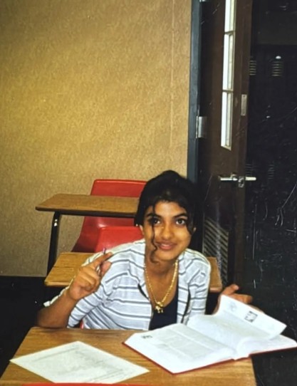 Rare Picture Of Priyanka Chopra From Her School Days In The US Goes Viral. Reddit Reacts